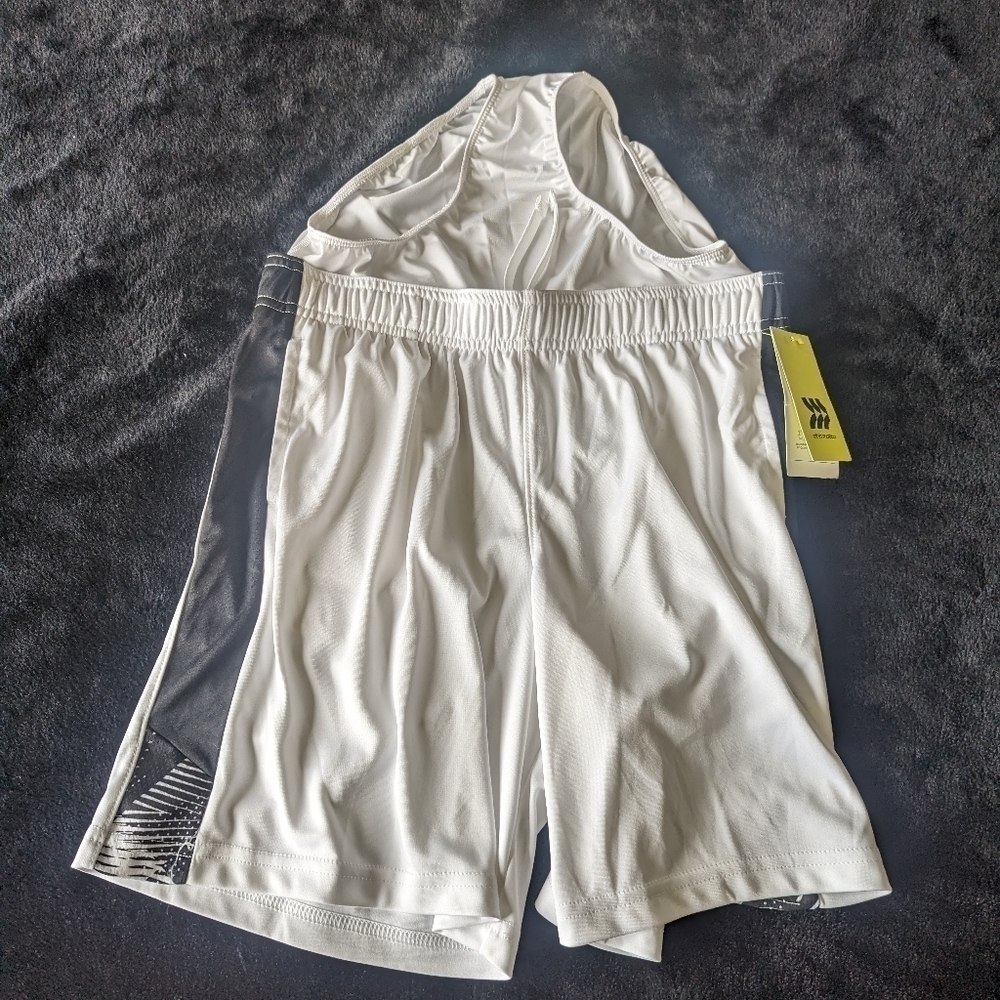 NWT All in Motion White Boys Soccer Short with Liner XL - Picture 5 of 5